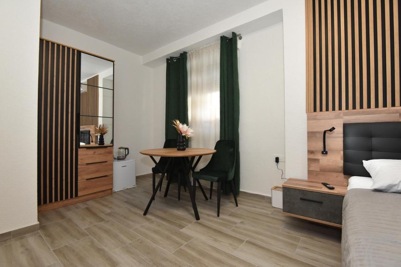 Sofia'S Studio & Room Zadar Exterior foto